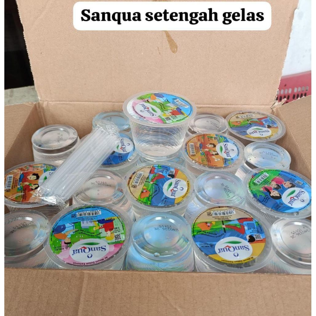 SanQua Air mineral cup kecil 40 x 120 ml