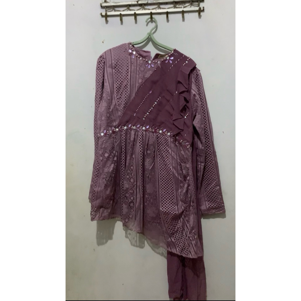 Preloved atasan kebaya