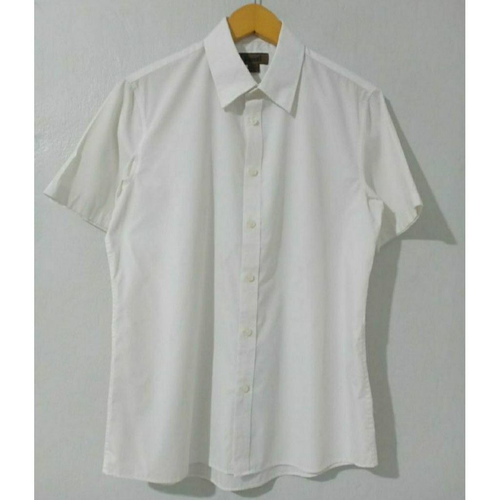 Kemeja Lanzi Size L Slim