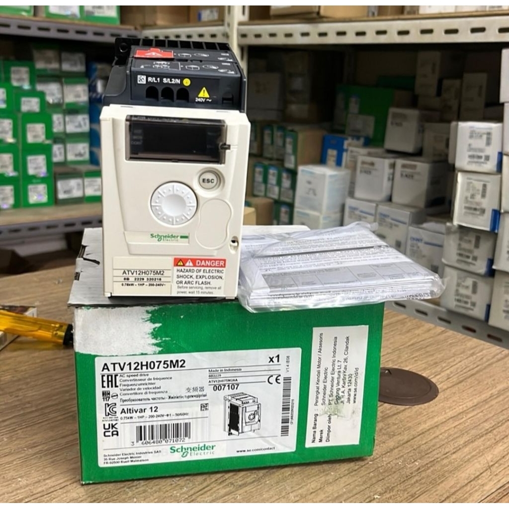 INVERTER SCHNEIDER ATV12H075M2 0.75KW 0,75KW 220V/INVERTER SCHNEIDER 0,75KW 0.75KW 220V ATV12H075M2 