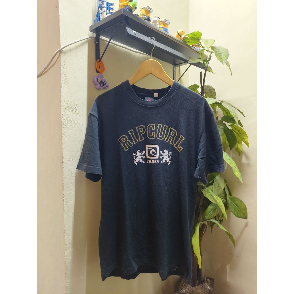 vintage ripcurl surfing