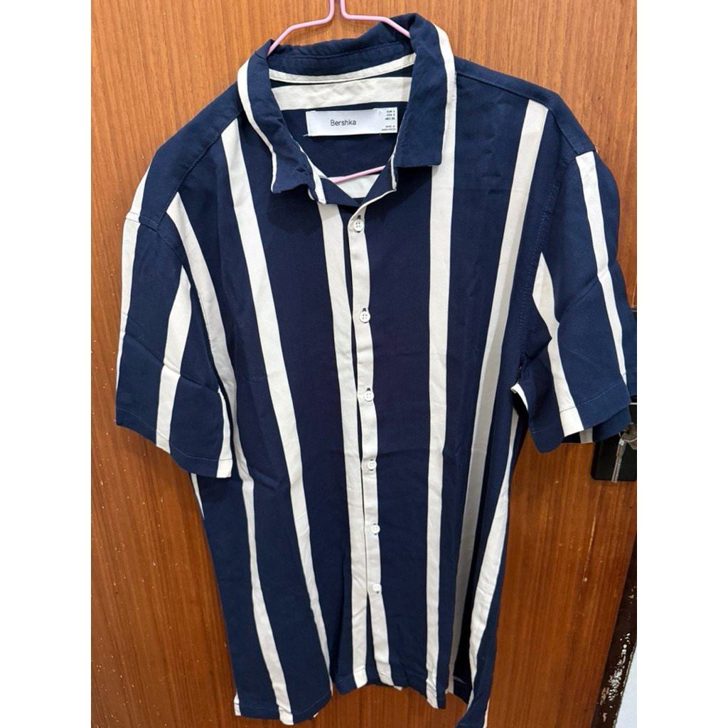 Kemeja Pria Bershka preloved