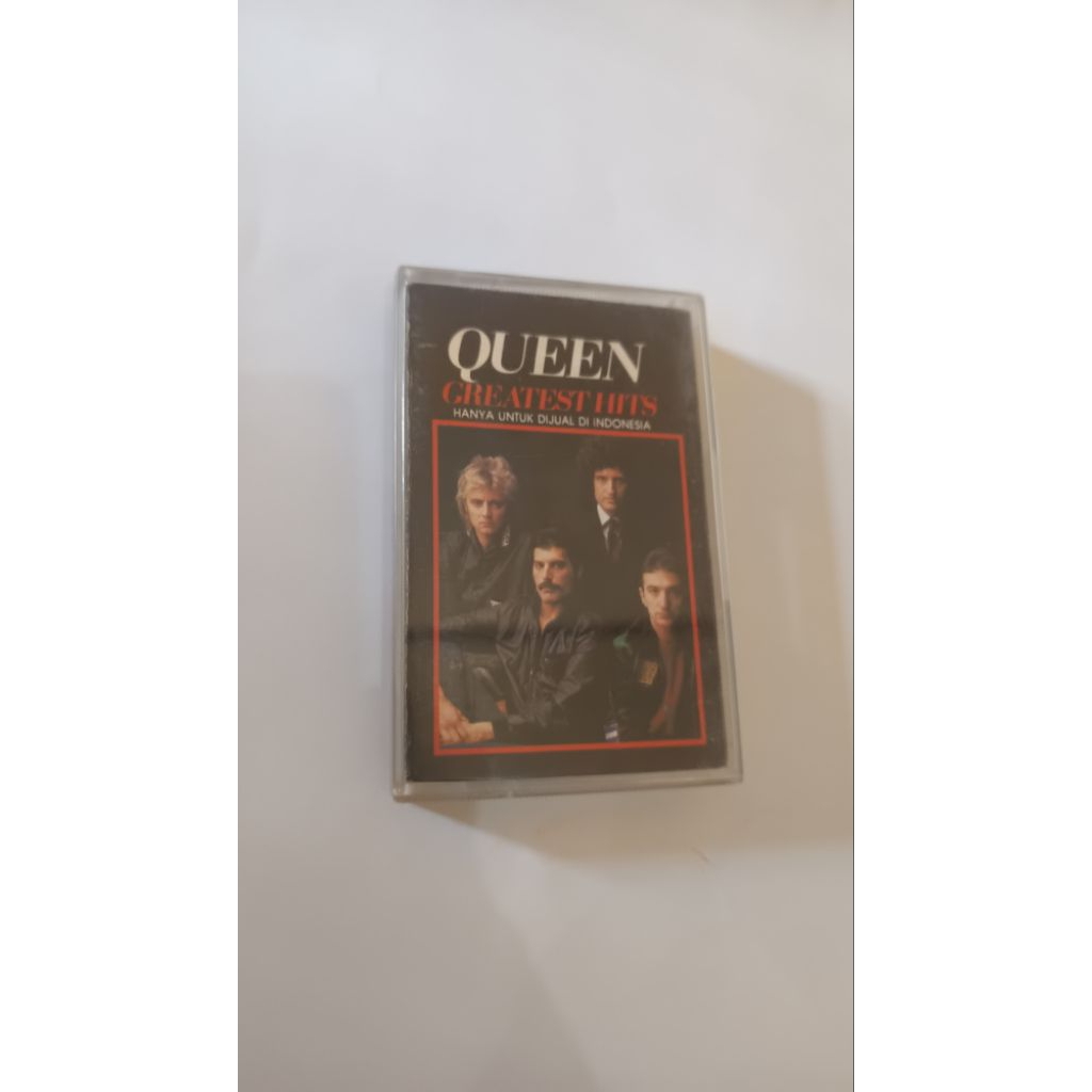 kaset pita queen greatest hits