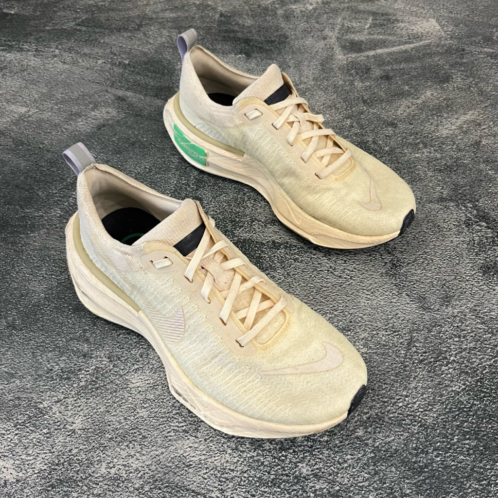 nk3 ZoomX Invincible Run Flyknit 3