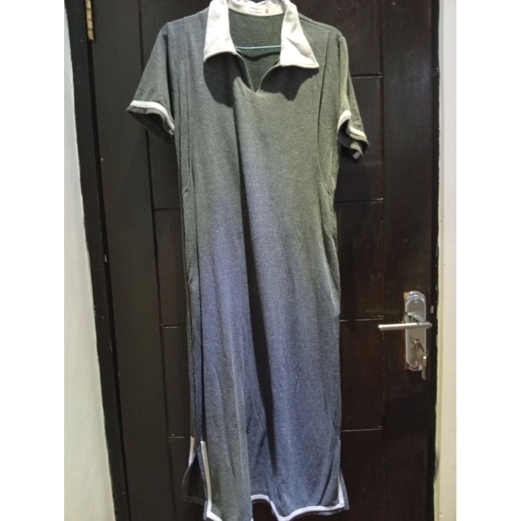 Preloved Nyonya Nursing Wear Baju Ibu Hamil Menyusui Busui