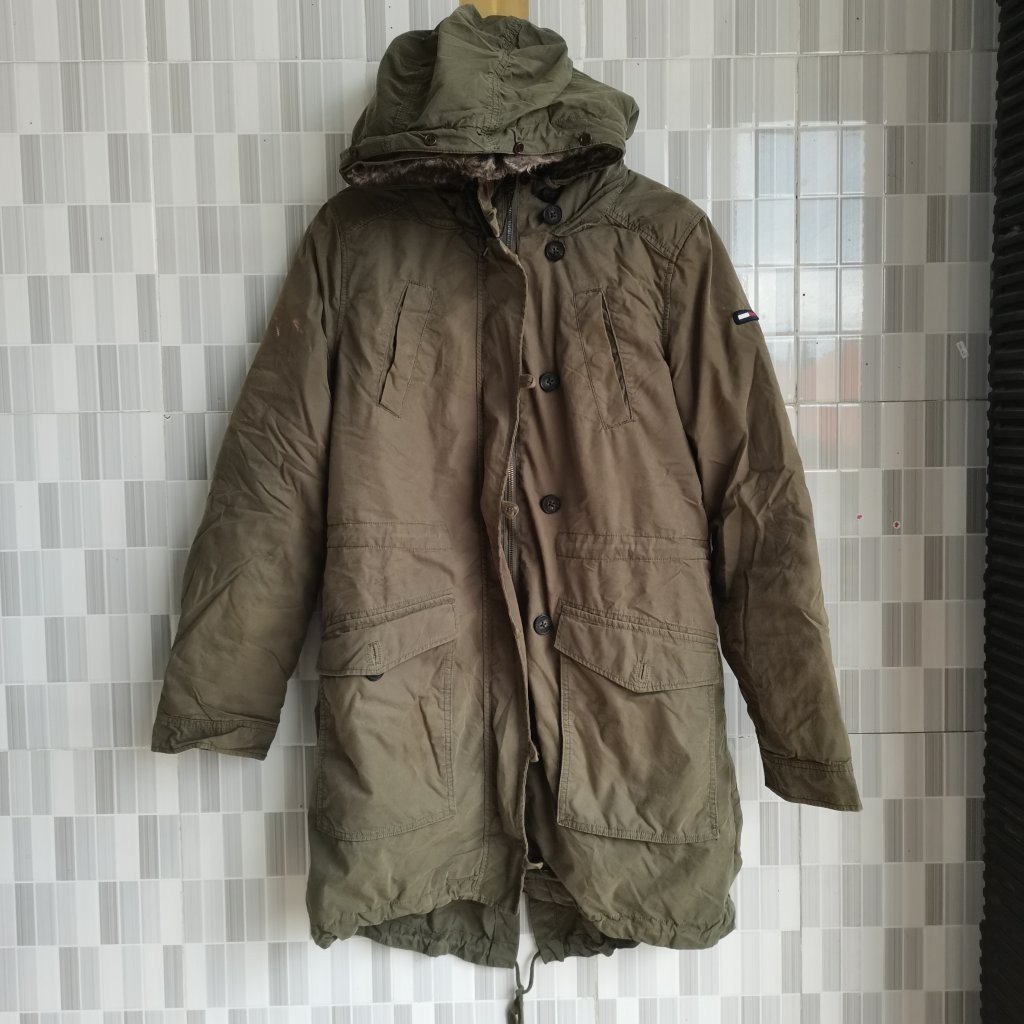A781. PARKA TOMMY HILFIGER DOUBLE INNER CANVAS WARNA HIJAU MUDA ARMY SIZE L PRELOVED