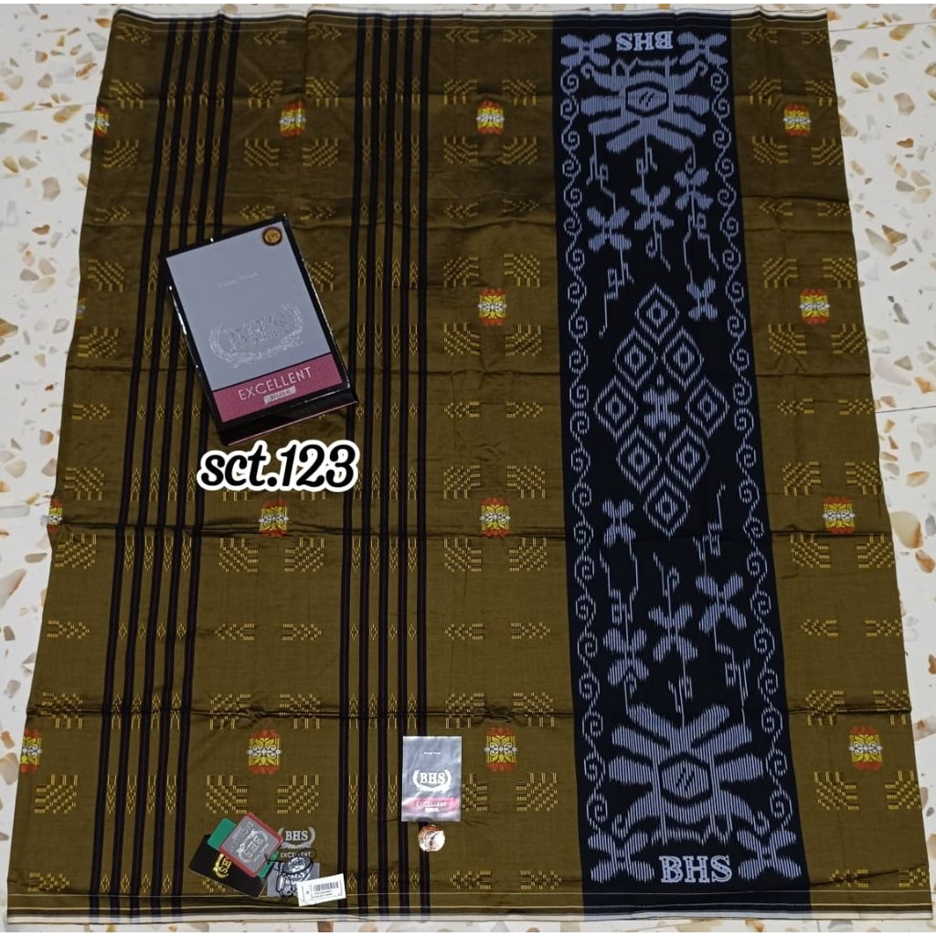 BHS EXCELLENT SCT SPC STA SGA JAGUAR GRADE SILVER / GOLD