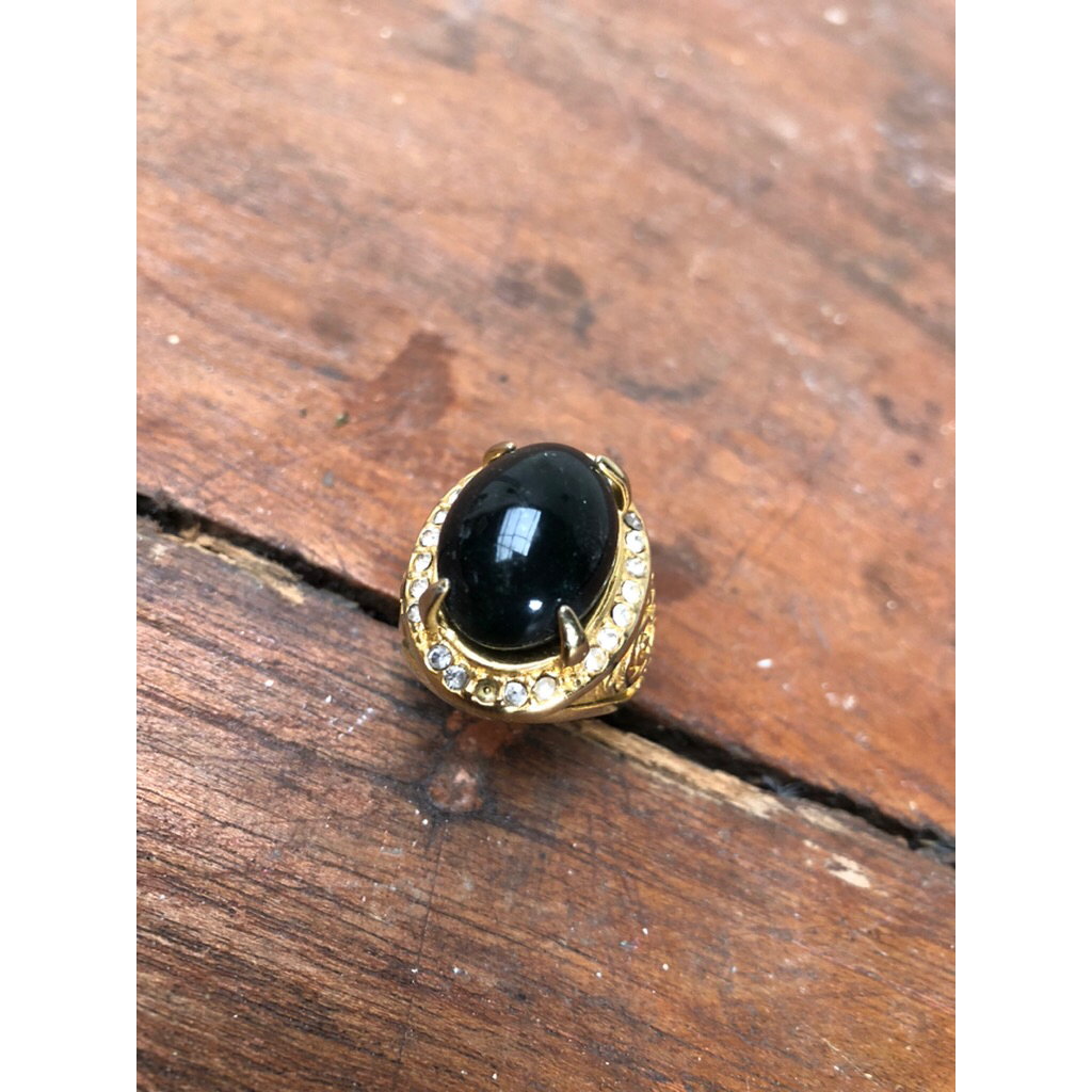 cincin tua temuan