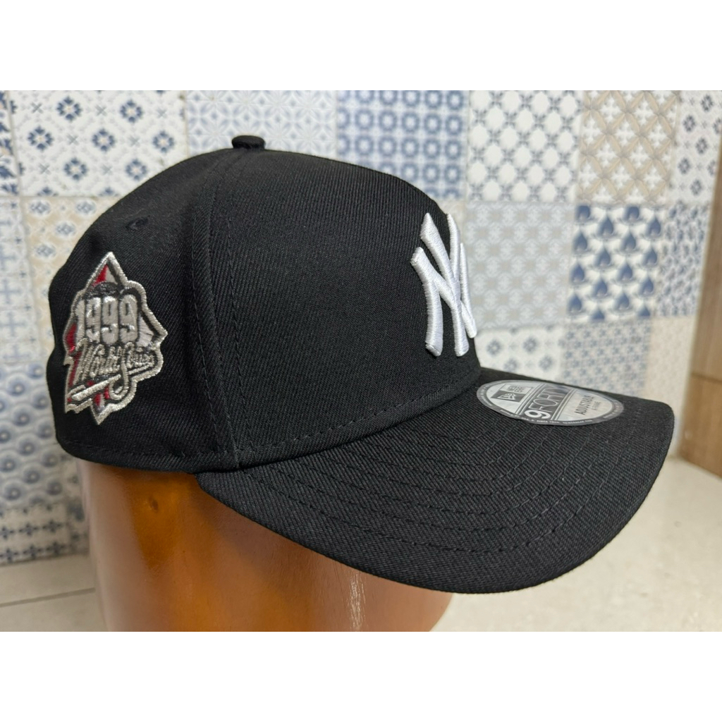 Topi Second Brand Branded NEW ERA NY X Cooperstown World Series 1999 Original VVGC Like New Original