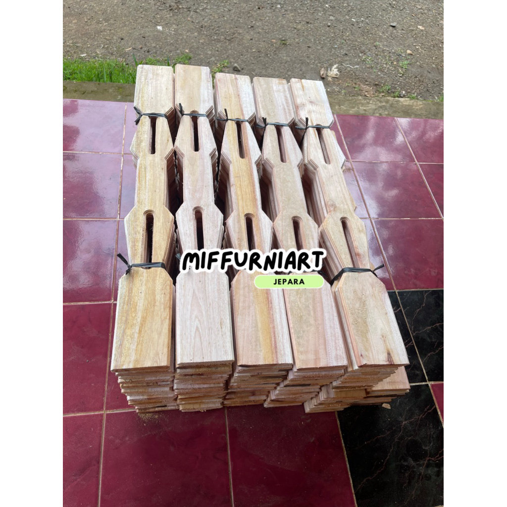 isian pagar teras / gazebo motif betawi kayu mahoni