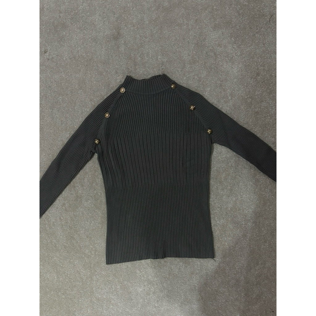 Grey Knit Cable PRELOVE