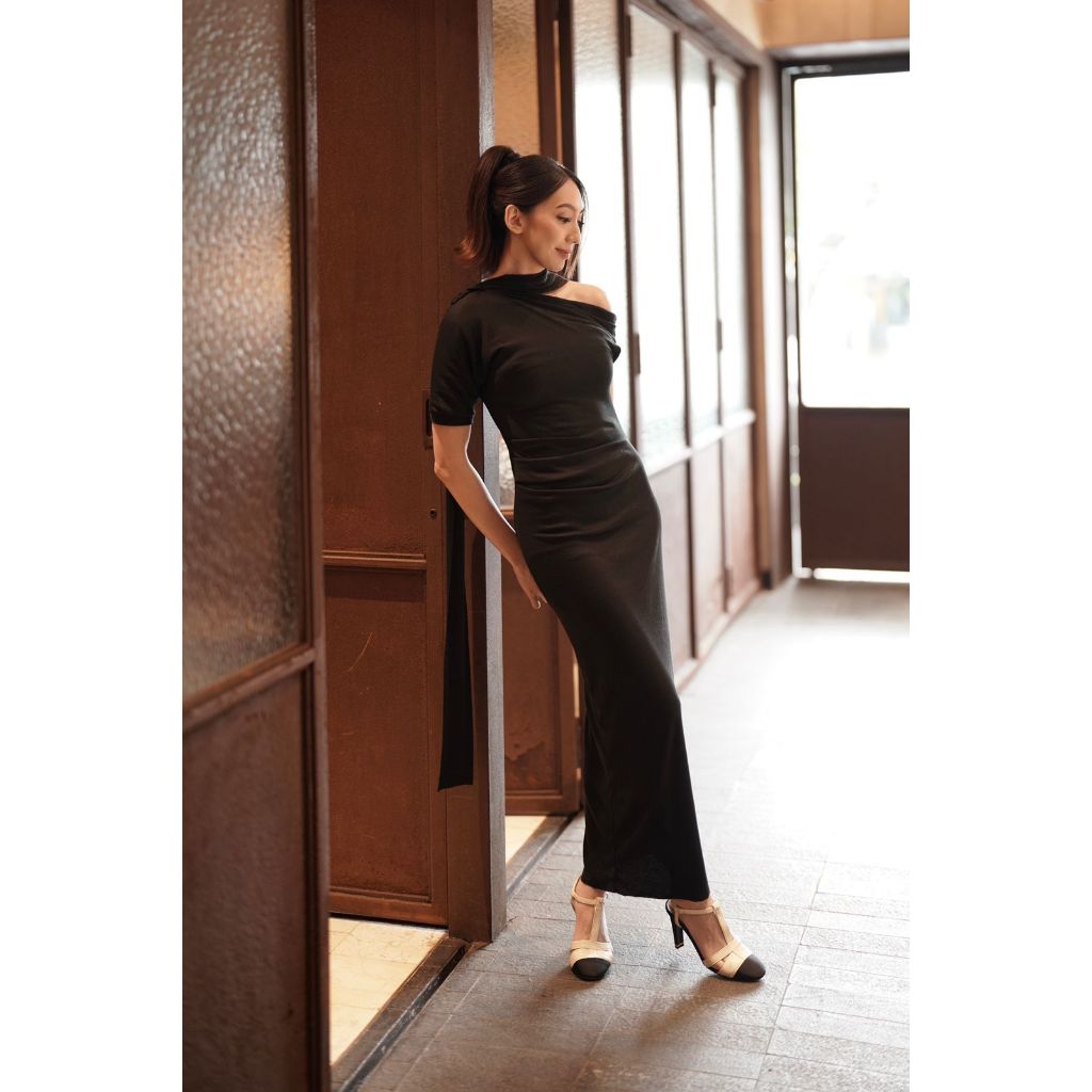 Selena Dress Black - Atvezzo Dress