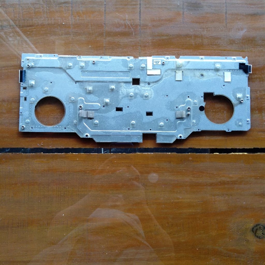 pengait keyboard dell g7 7588