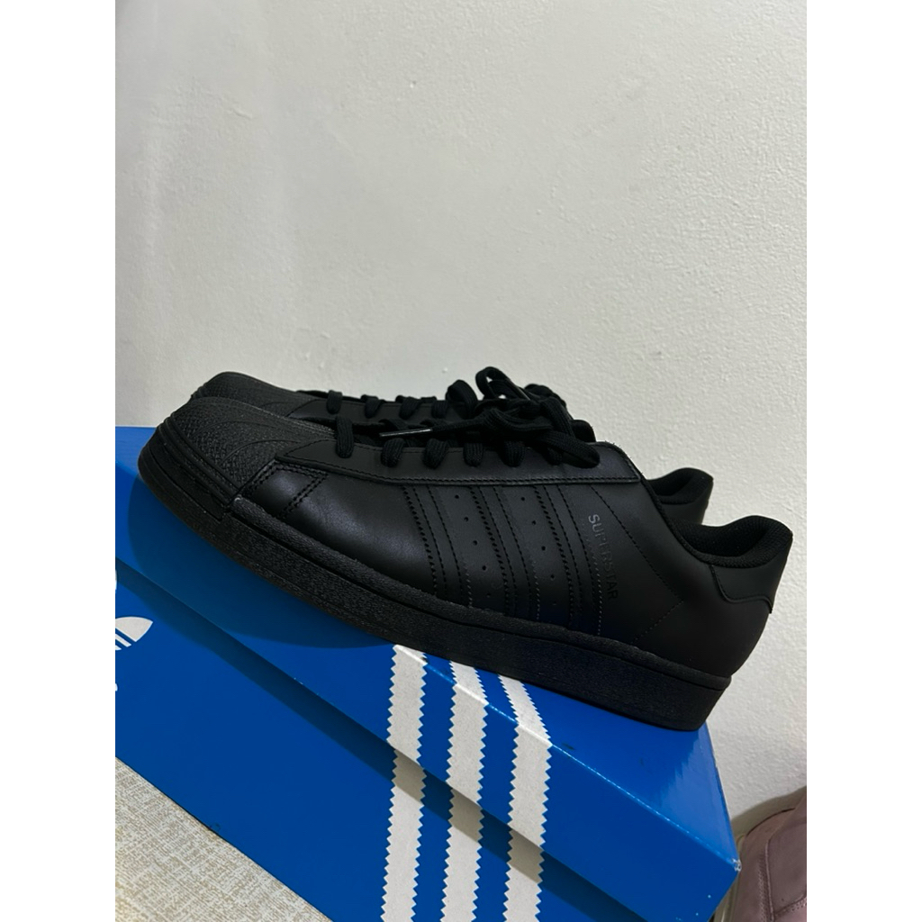 ADIDAS SUPERSTAR II SIZE 45 BNWB
