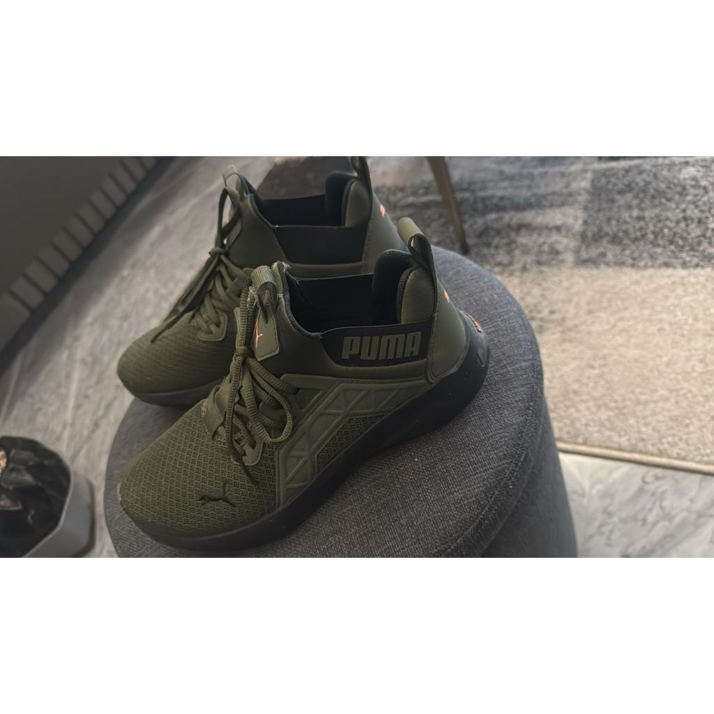 Preloved Puma softride enzo nxt