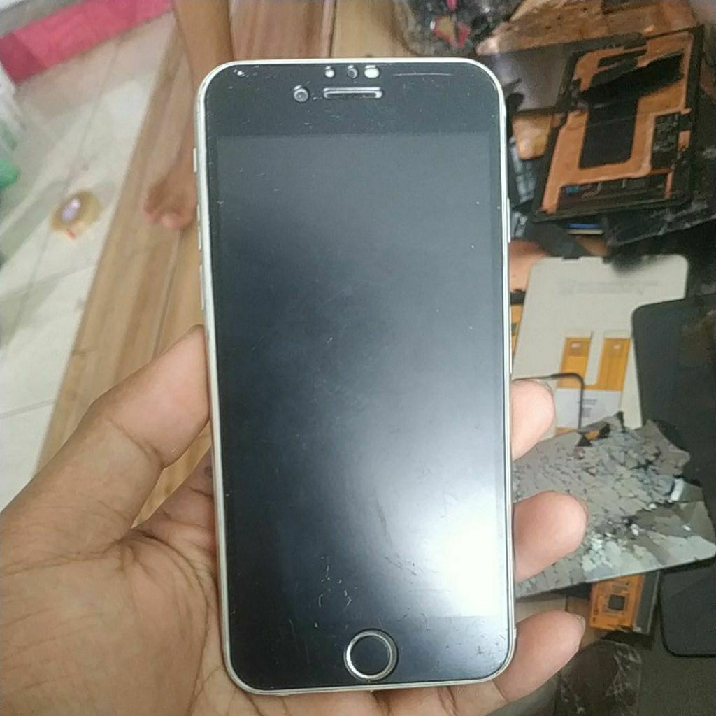 iPhone model a1549 jual gambling cek deskripsi