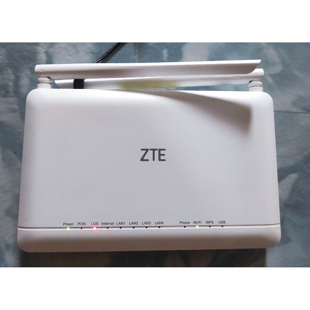 ZTE ZXHN F670L PORT BIRU