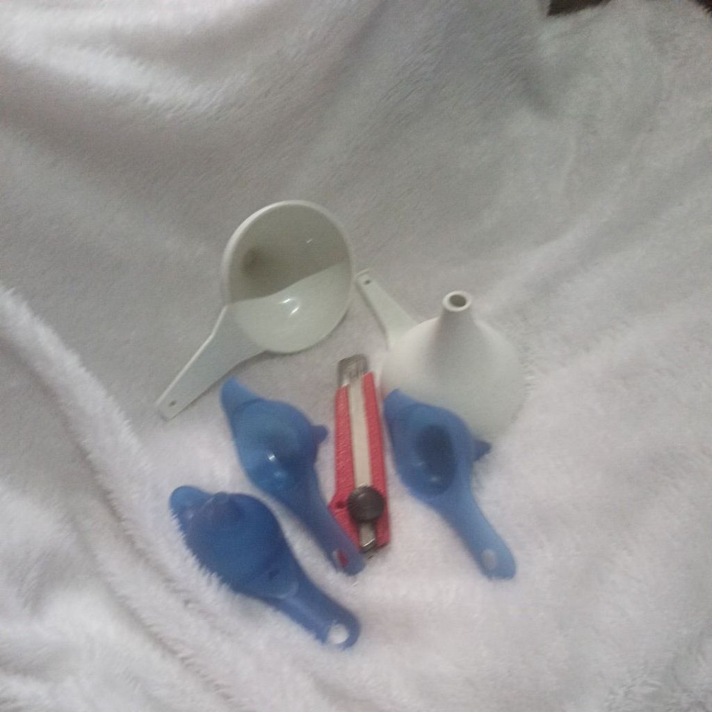 corong Tupperware