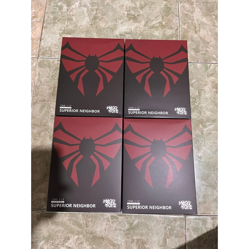 Mess Toys Superior Spiderman READY STOCK