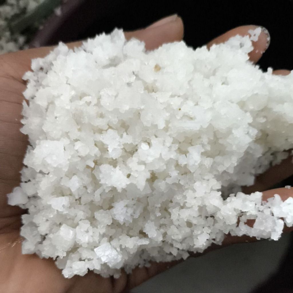 Garam Kasar Non Yodium / Garam Krosok 500 Gram