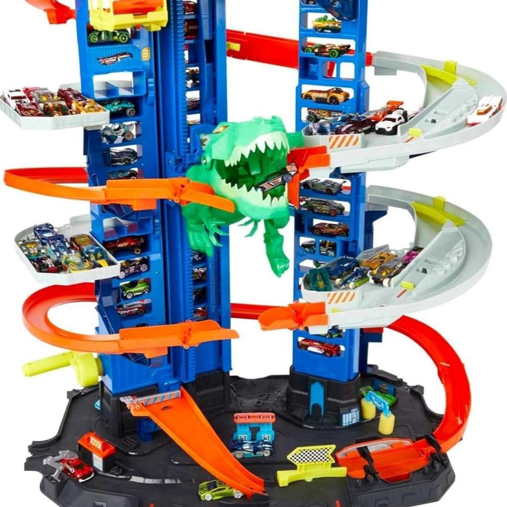 Set Trek Garasi Utama Hot Wheels dengan 2 Mobil Mainan, Set Mainan Kota Hot Wheels dengan Lintasan B