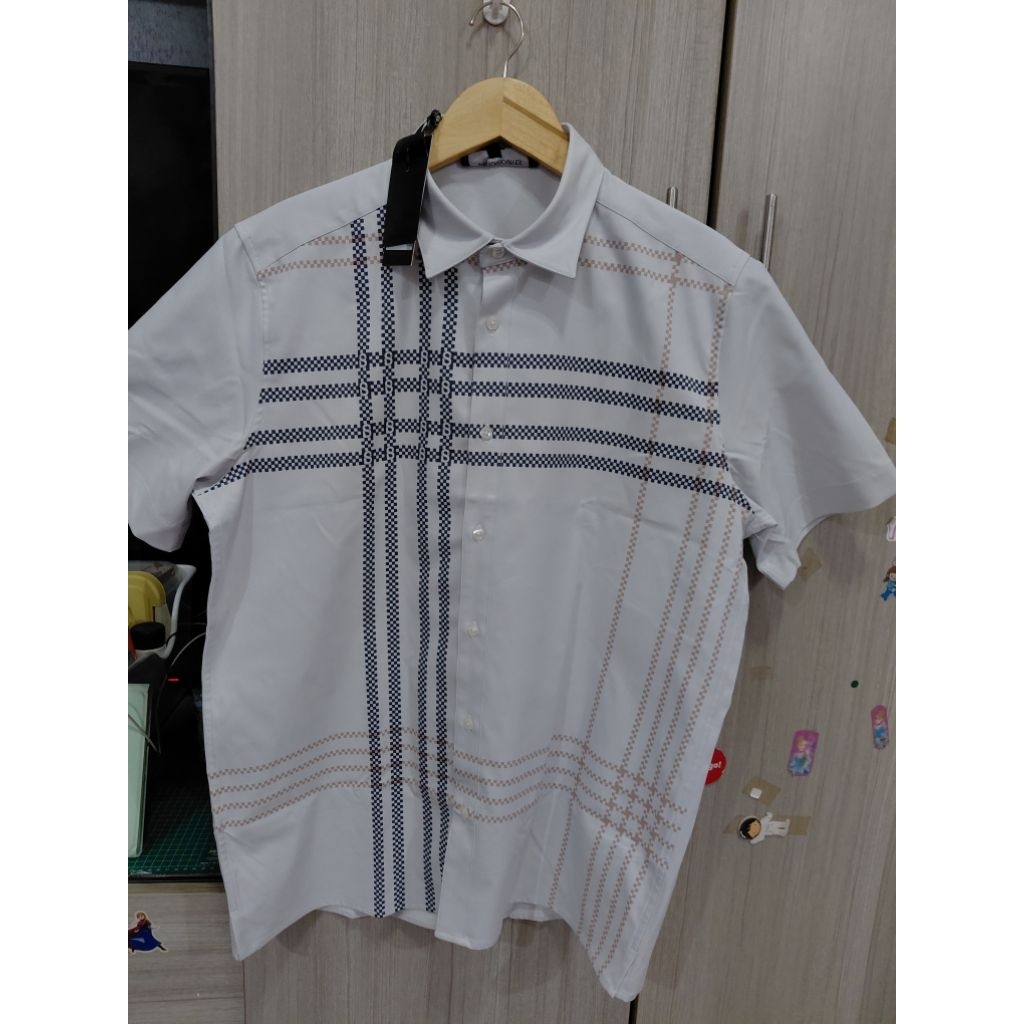 Gray-Buttonscarves Checked Men Shirt baru siap kirim