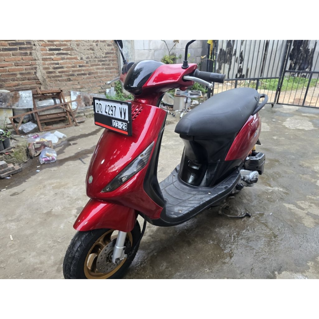 Motor bekas piaggio zip 100 / piaggio zip / motor antik / piaggio