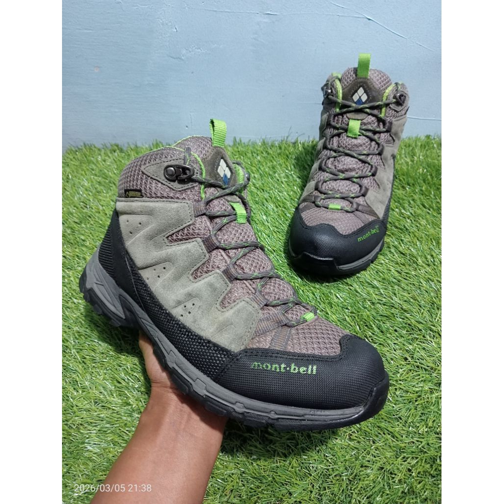 Sepatu Outdoor / Hiking Montbell GTX Mid Cut 40/25
