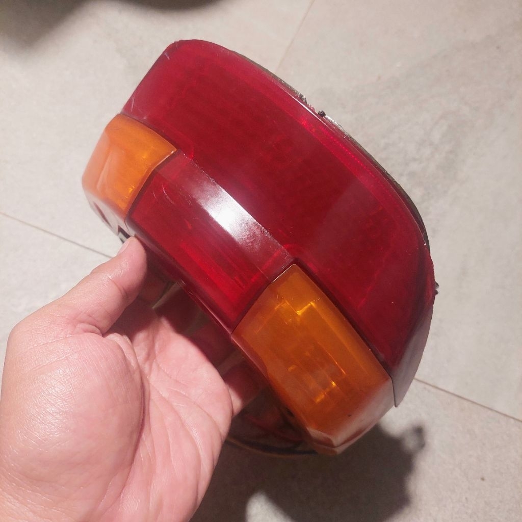 Stoplamp Yamaha F1zr / vega R old ( imi -  bekas copotan )