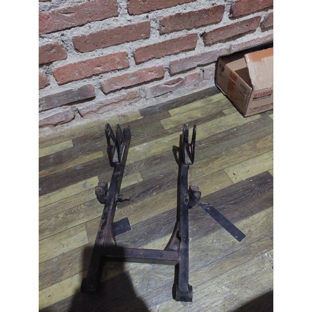 arm arem suzuki a100 econos second