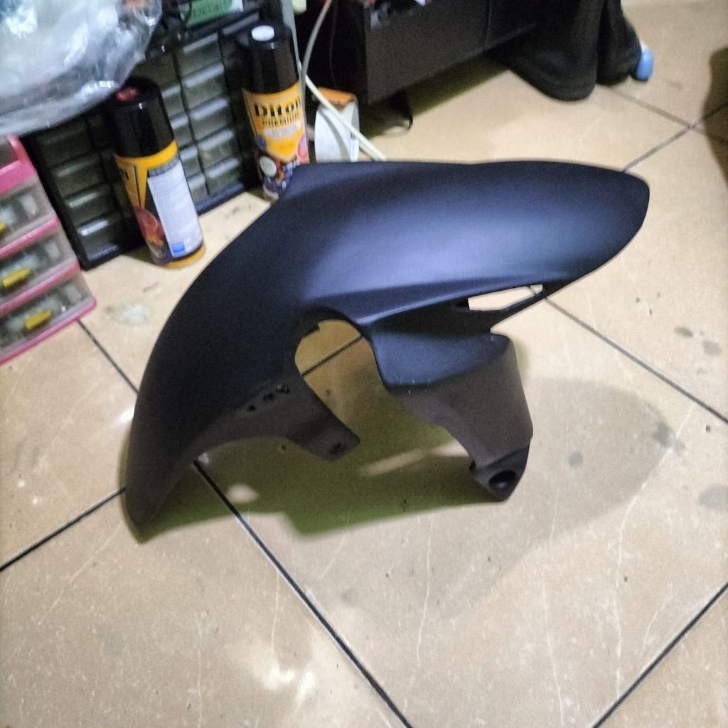 spakbor depan CBR 150R k45r 2021 cb v4 spakbor khusus shock USD hitam doff