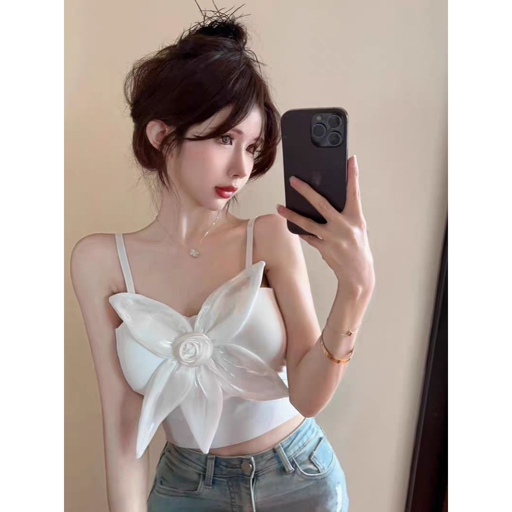 WTS READY STOCK Tanktop Baju Atasan Crop Top Slim Bunga Rose Mawar Flower White Putih Silk Satin Fas