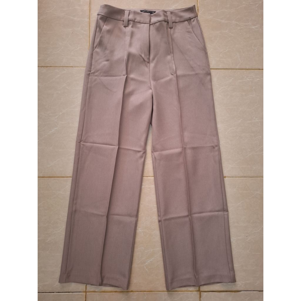 Preloved Bawahan Celana Panjang Kerja Polos Cewek Wanita The Executive