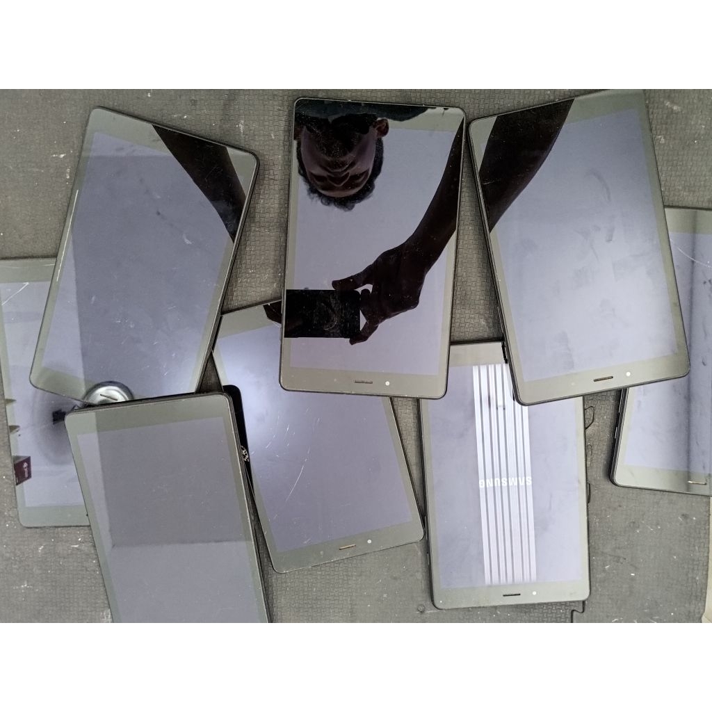 Samsung TAB A8 4G lte (SM-t295) 2/32Gb. Kondisii minus