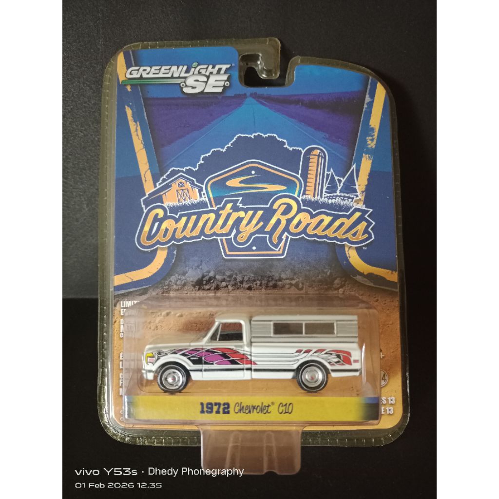 Greenlight 1972 Chevrolet C10 Country Roads Series