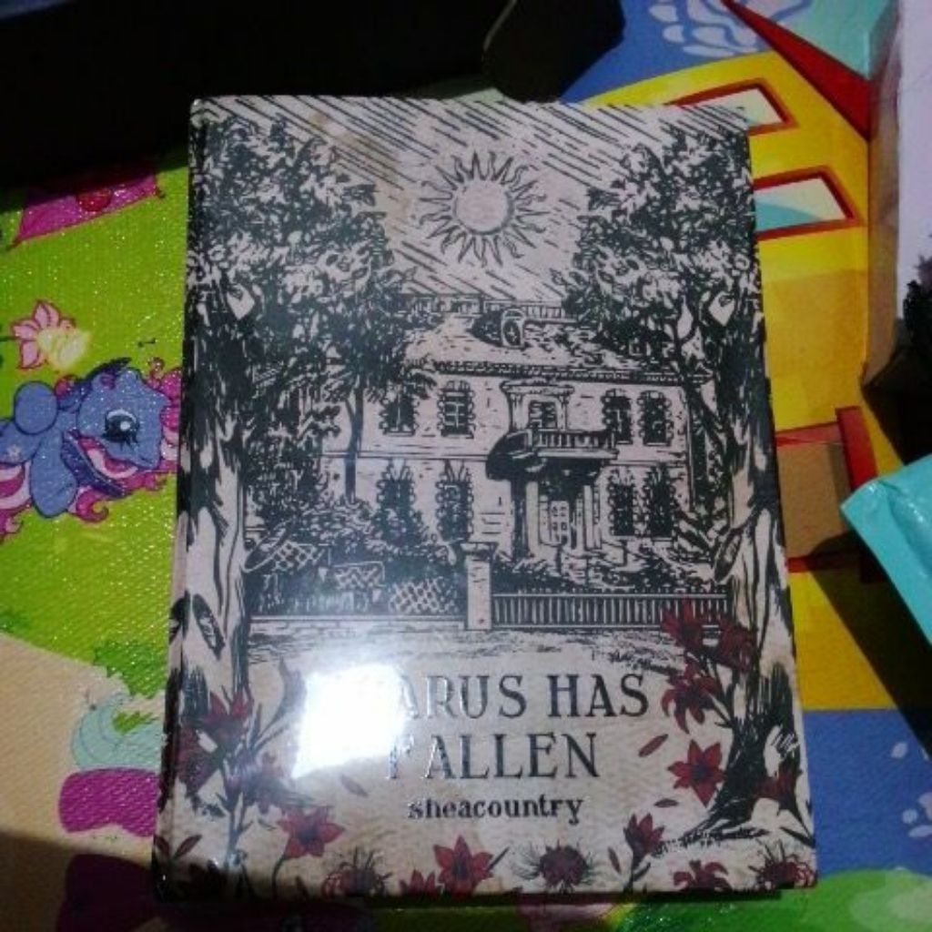 novel icarus has fallen hc segel, ori (sudah dikeep)