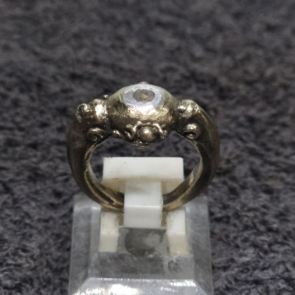 cincin intan berlian model majapahit temuan antik kuno lawasan