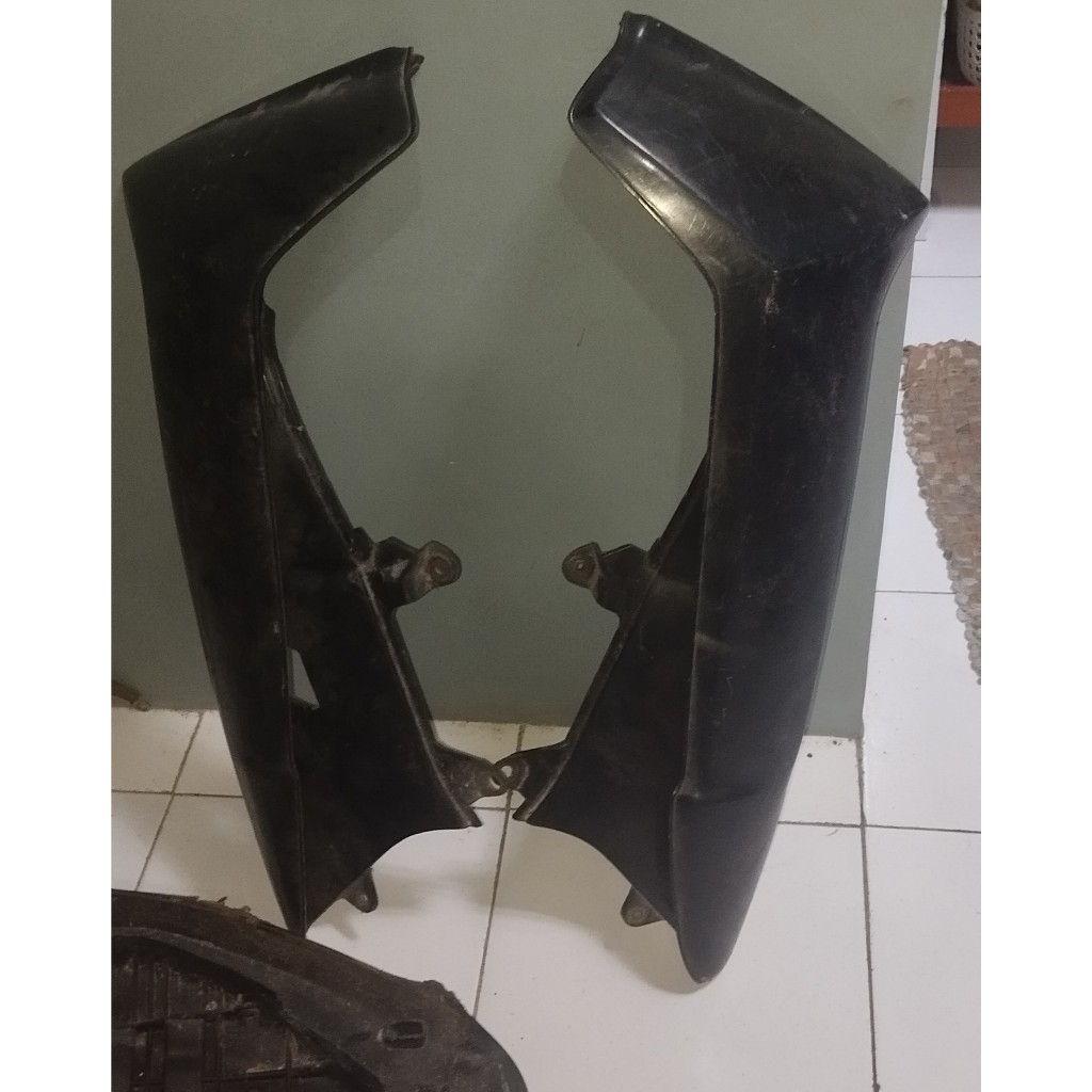 Sayap yamaha crypton lama