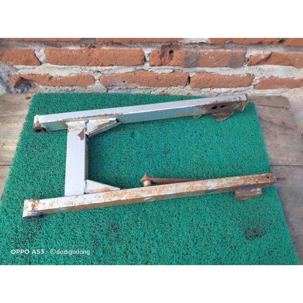 Swing Arm Arem Suzuki Shogun 125 R Original