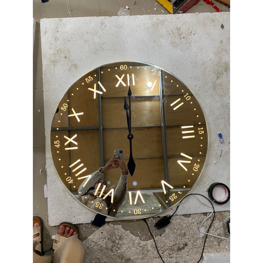 SPECULO Jam Dinding Modern D 75 cm