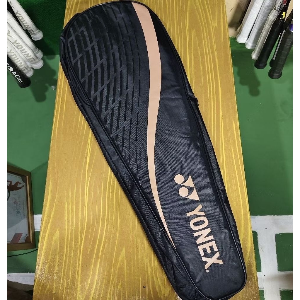Tas raket badminton yonex original / tas cover raket yonex made in japan