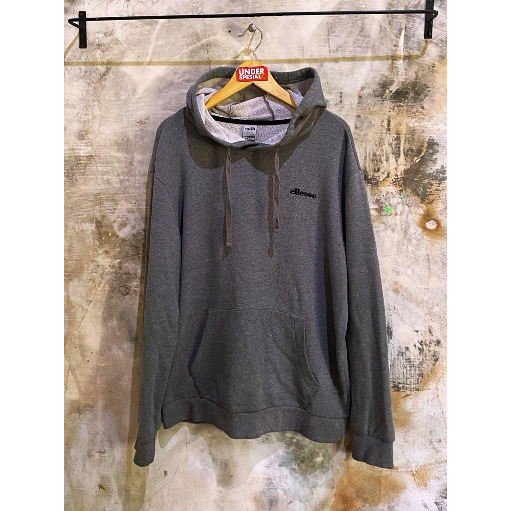 Hoodie Ellesee abu abu