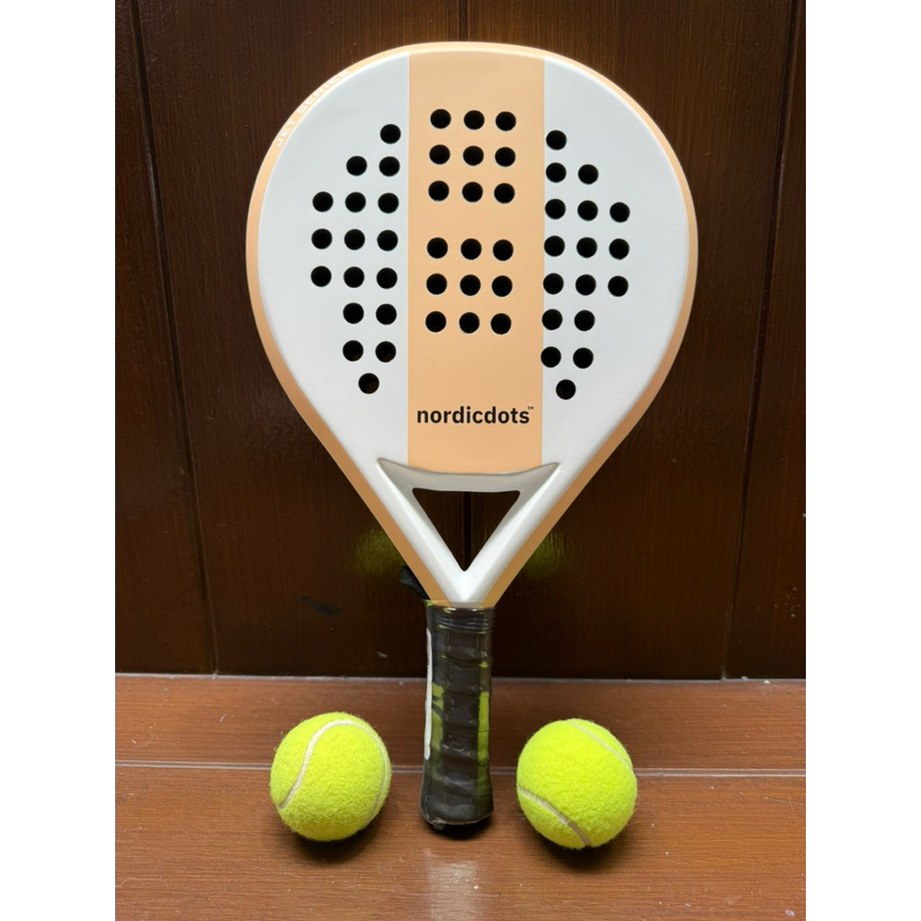 Raket Padel Nordicdots. Raket padel pemula