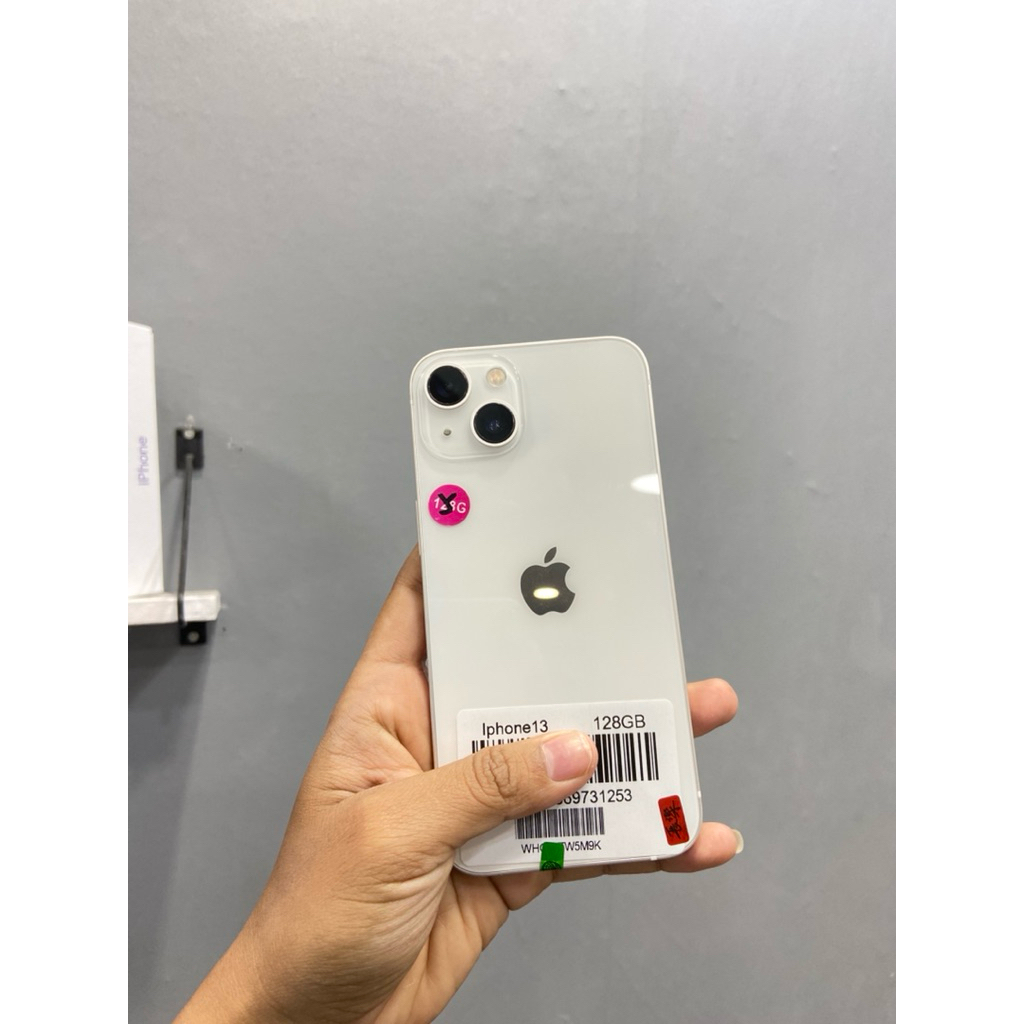 Second IPhone 13 128GB