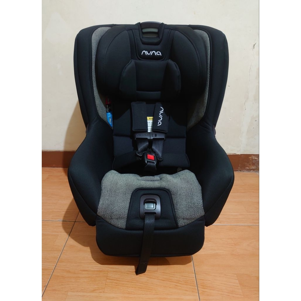 Preloved Carseat Nuna Rava Verona