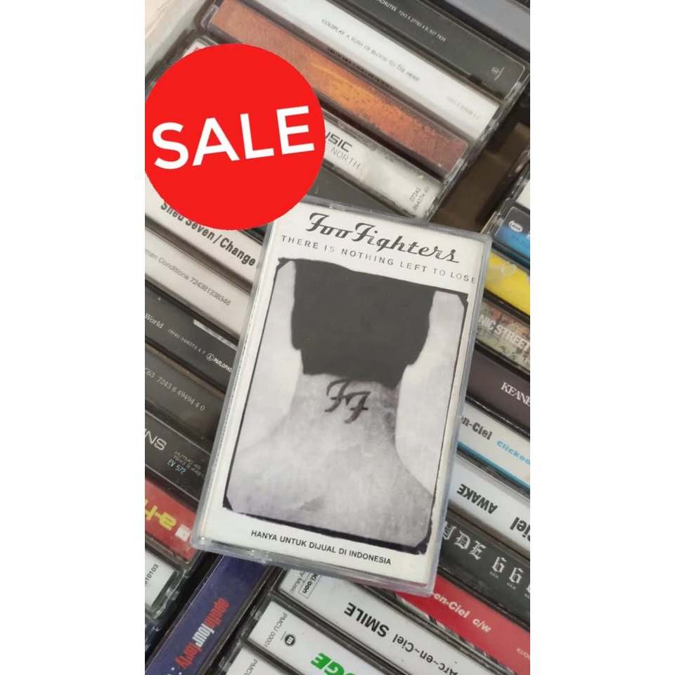 Kaset Pita Foo Fighters - There is Nothing Left to Lose
