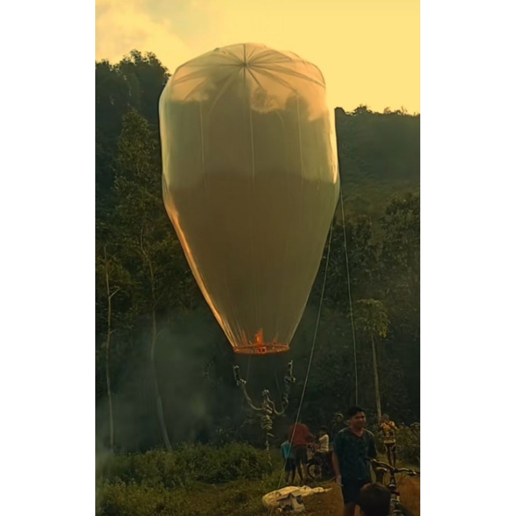 Balon udara siap terbang/ mainan Balon udara / balon udara plastik