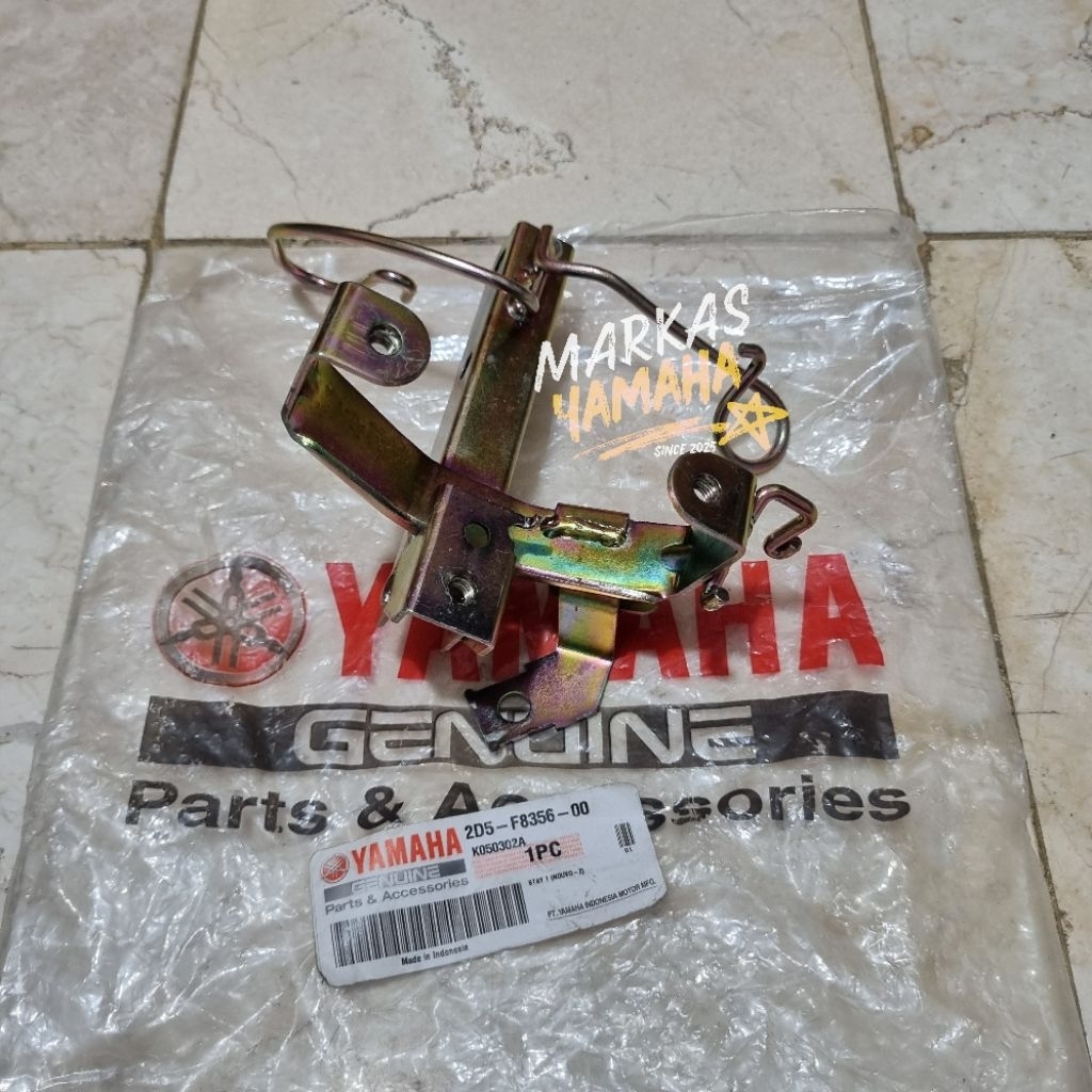 Dudukan tameng depan nouvo z original yamaha braket tameng nouvo bracket tameng breket tameng nouvo