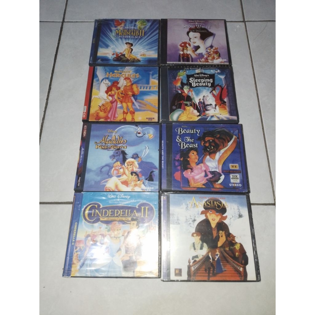Koleksi vcd animasi dongeng, ada 8judul 13pcs, masing2 judul ada 2pcs side a dan b, kualitas vcd asl