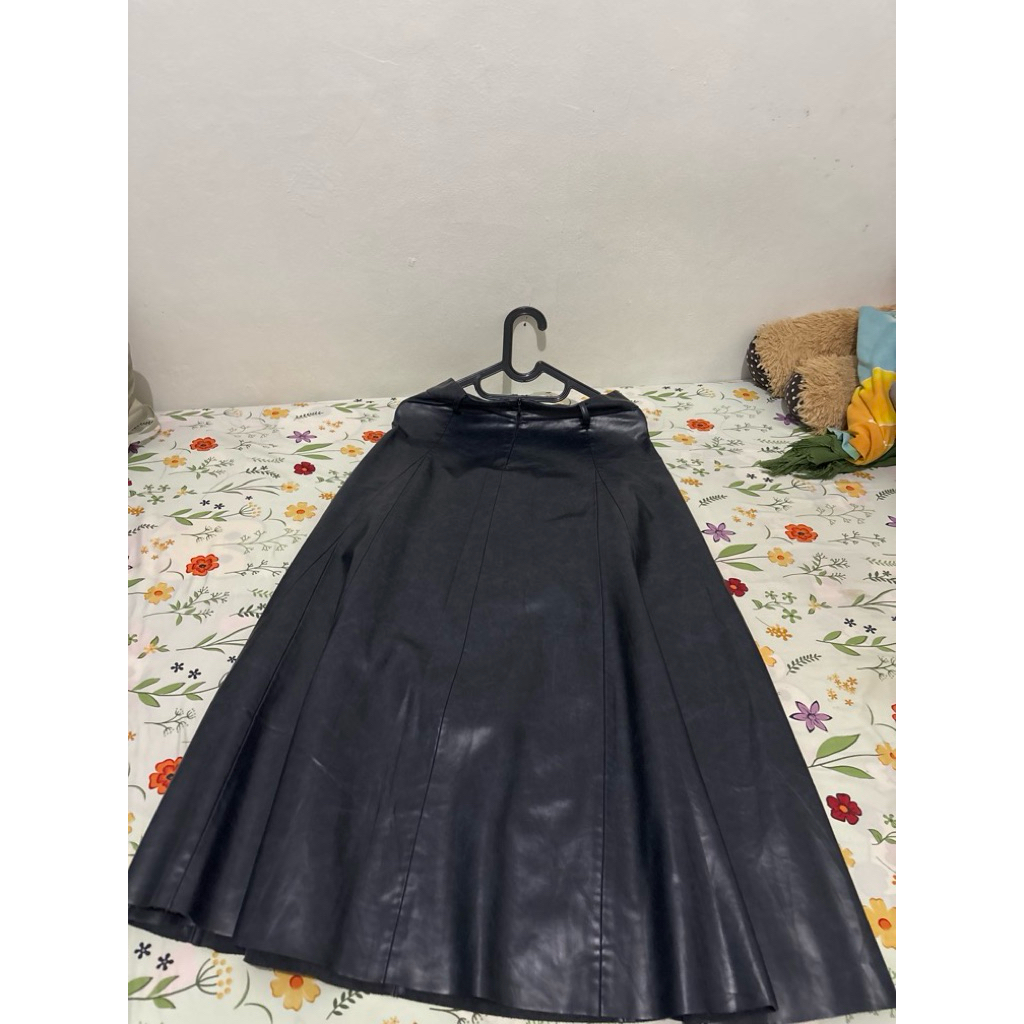 rok kulit ZARA skirt leather